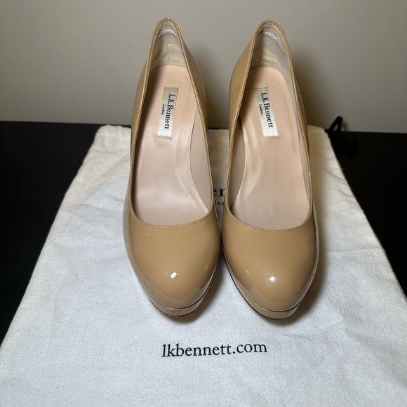 Sledge Beige Patent Platform Courts - Picture 5 of 7